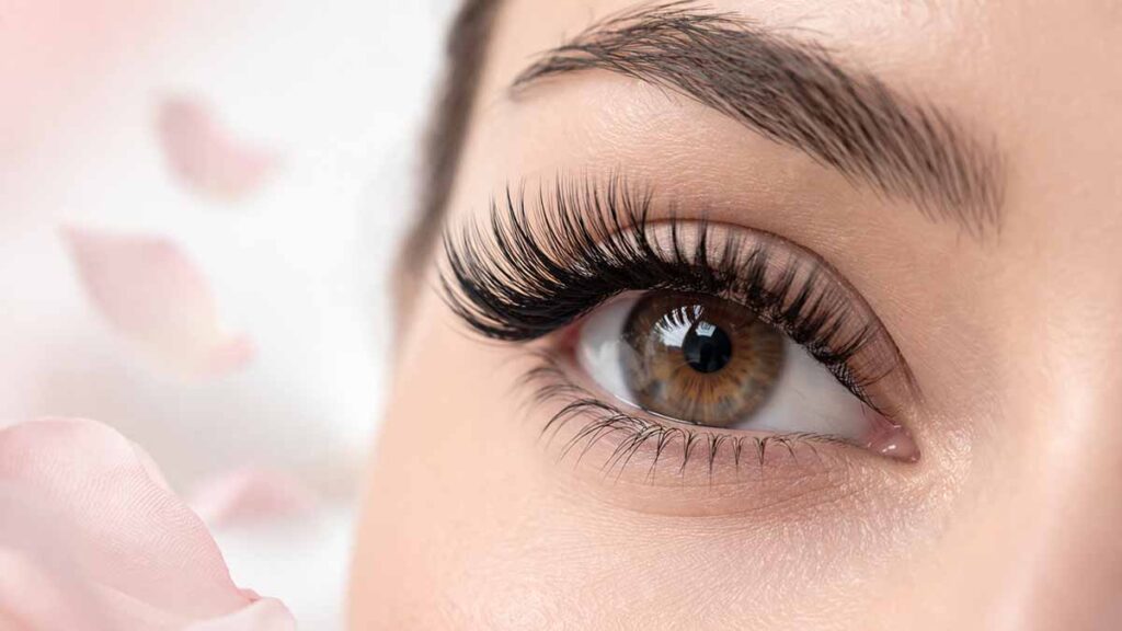 Eyelash Extensions for Special Occasions: A Quick Guide